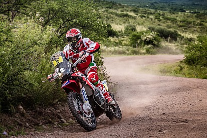 Goncalves se mantiene de líder en el Dakar