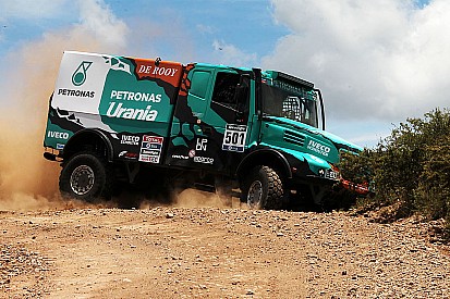 Team De Rooy pakt koppositie maar verliest ook een truck