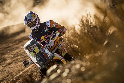 Price volta a vencer estágio e assume liderança nas motos