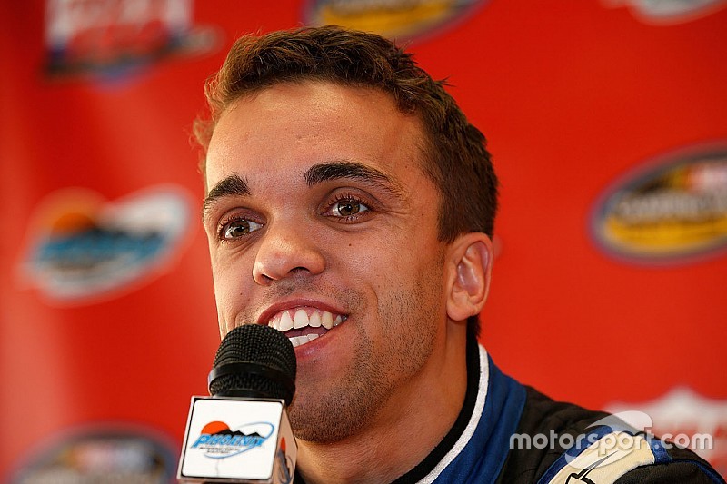 Abreu lands full-season deal in NCWTS