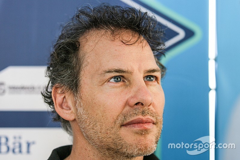 Após F-E, Villeneuve pode voltar à NASCAR