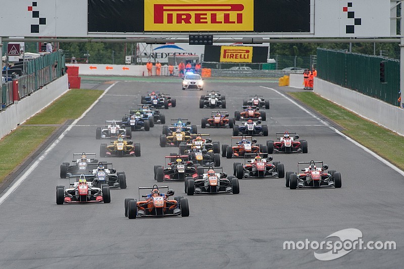 Europees F3 bevestigt 24 auto's voor komend seizoen