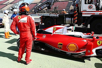 Ferrari insiste que não enfrenta problemas no motor