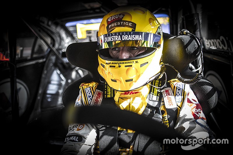 Sterke test Tom Coronel: “Stond zelf te kijken van rondetijd”
