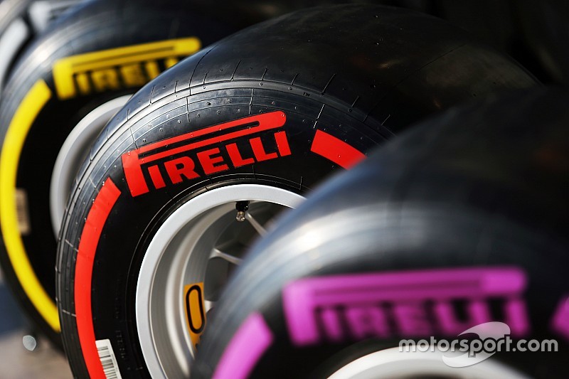 Los equipos de F1 confían en los superblandos para Rusia
