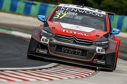López gana la pole position en Hungría