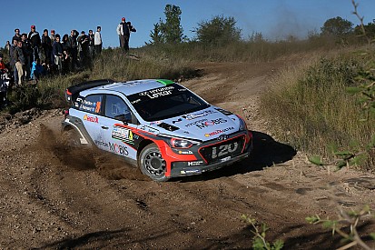 Paddon bezwijkt niet onder druk Ogier en wint in Argentinië