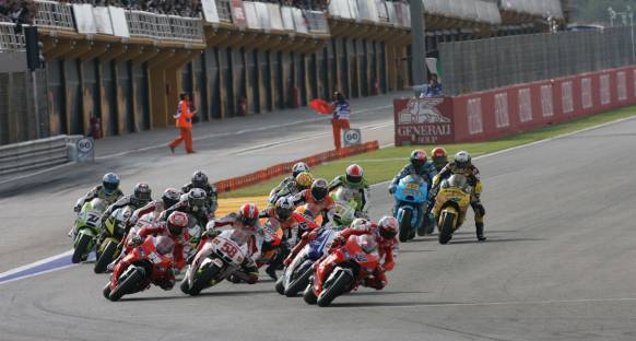 FIA: Japonya MotoGP Ekim'de