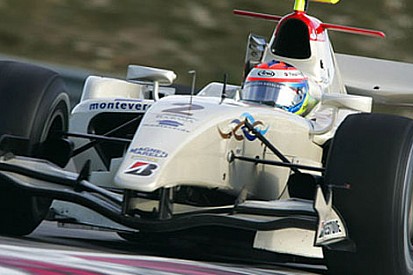 Grosjean Pirelli ile devam etmek istiyor