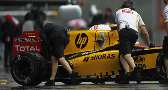 Renault f-kanaldan memnun kaldı