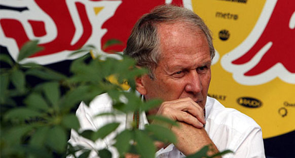 Marko: 'RBR pilotları birbirlerini sollamaya izin vermeli'