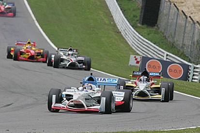 Gene, yeni A1GP aracından çok etkilendi