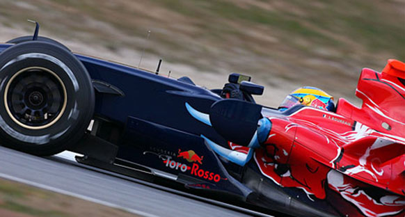 Toro Rosso yeni STR3-04'ü test etti