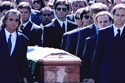 Barrichello: Senna'nın cenazesini taşıdığımı hatırlamıyorum