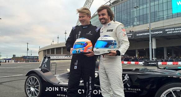 Hakkinen: Alonso kazanmak için 'sabırlı' olmalı