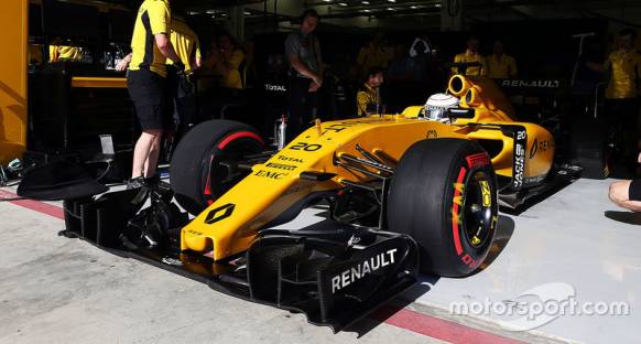 Magnussen sorunsuz bir yarışta puan alabileceğini düşünüyor