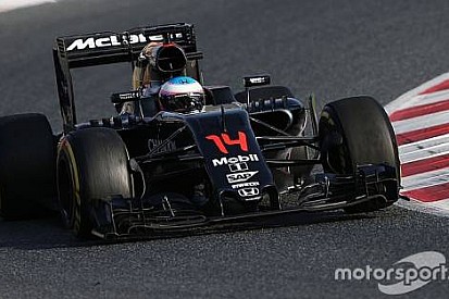 Mclaren'i durdudan ufak bir sorunmuş