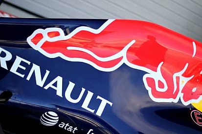 Red Bull'la gerilim Renault gelişimini engellemiş