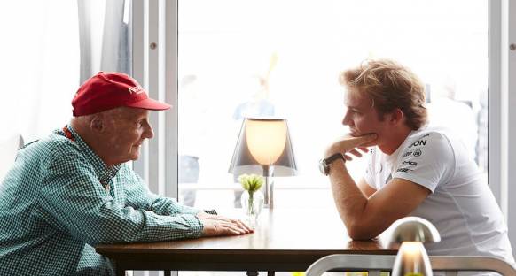 Lauda Rosberg'in Şampiyonluğu kaybetmesine üzülmüş