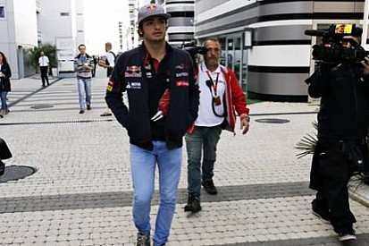 Kontrolden Geçen Sainz'a Yarış İçin İzin Çıktı