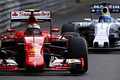 Massa: Baskı Raikkonen'i olumsuz etkiliyor