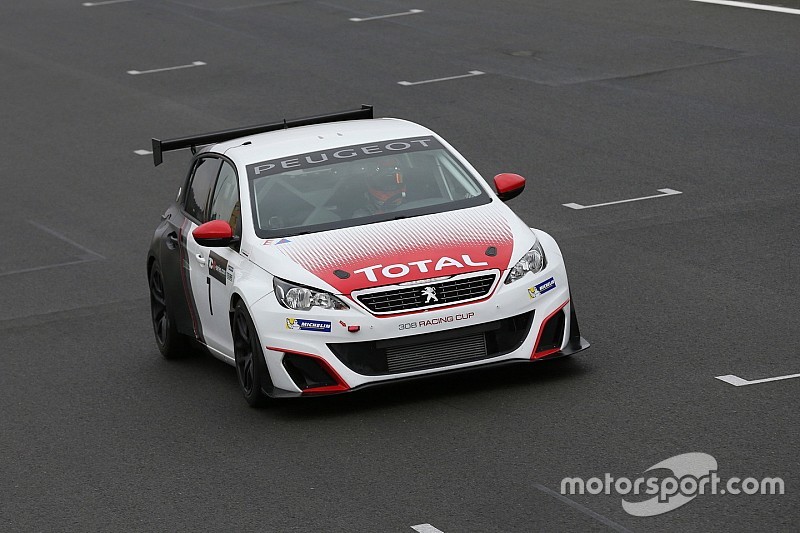 Guilvert e Clairet guideranno la Peugeot 308 della SLR