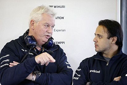 У Williams переключилися на машину 2016