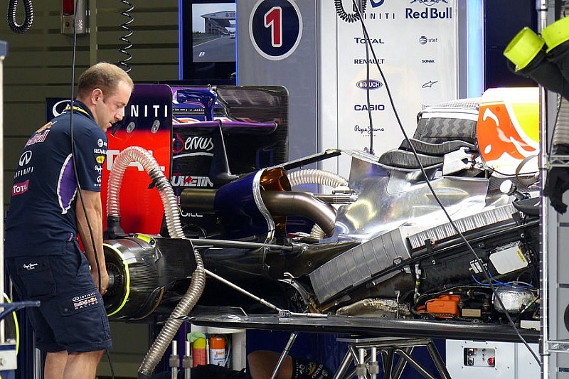 Red Bull построит свой двигатель в 2016