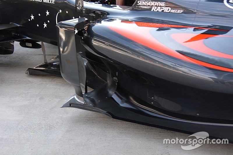 Технический брифинг: боковые понтоны McLaren MP4-31
