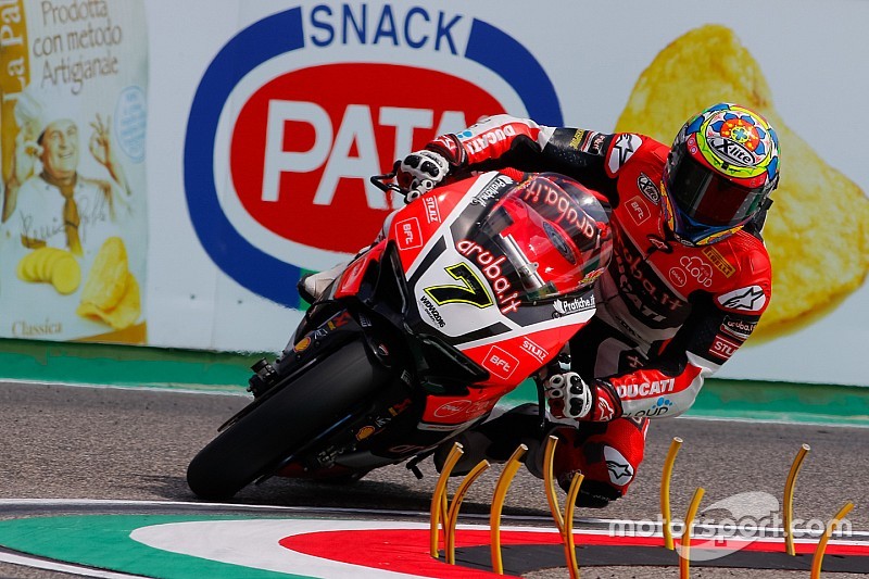 WSBK Imola: Davies domineert, Van der Mark zevende
