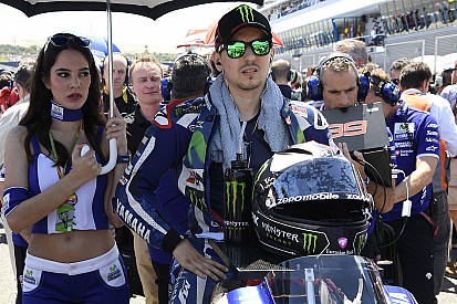 Lorenzo: "L'obiettivo è il podio, ma attenzione alle nuove Michelin"