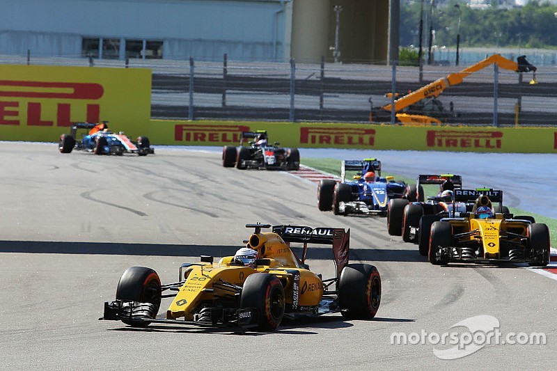 Vasseur: “Renault moet vechten voor progressie in 2016”