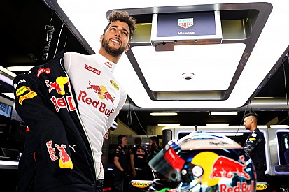 Ricciardo: "Estoy contento por estar delante de los dos Ferrari"