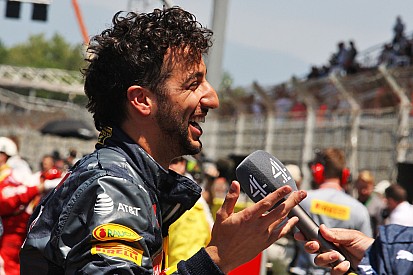 Ricciardo: "Abbiamo buttato via una vittoria che avevamo in mano"