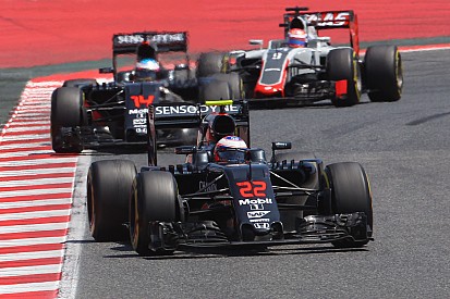 Honda seguirá sin actualizar el motor de McLaren por ahora