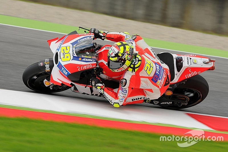 Mugello, Libere 4: Iannone inarrestabile, ma Valentino è vicino