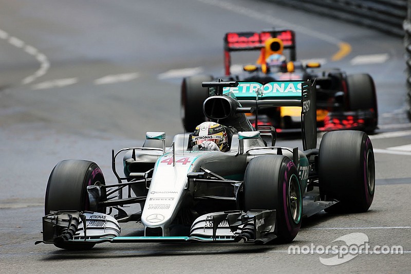 Hamilton overweldigd: