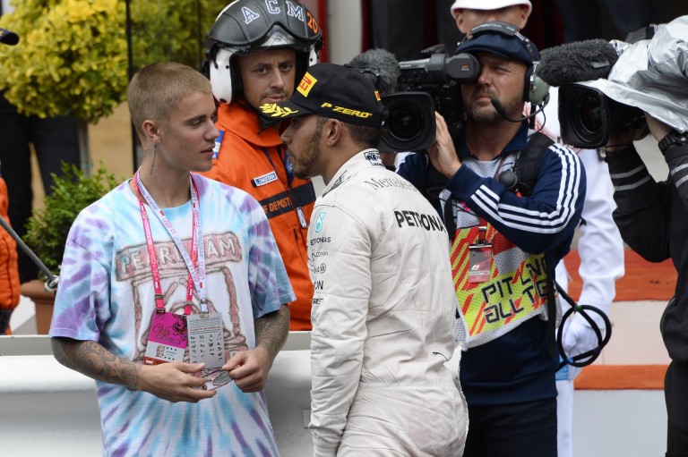 Stop-and-Go: Ciki Bieber, Verstappen bénázás, amatőr hiba a Red Bulltól, ajándék győzelem Hamiltonnak
