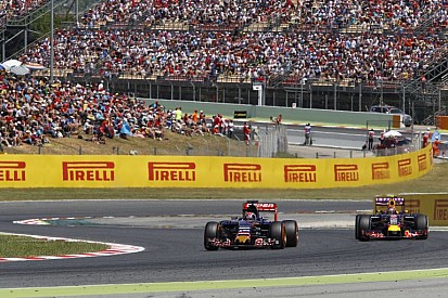 A Spanyol Nagydíjon Kvyat és Verstappen egymás gumiválasztásával versenyez majd!