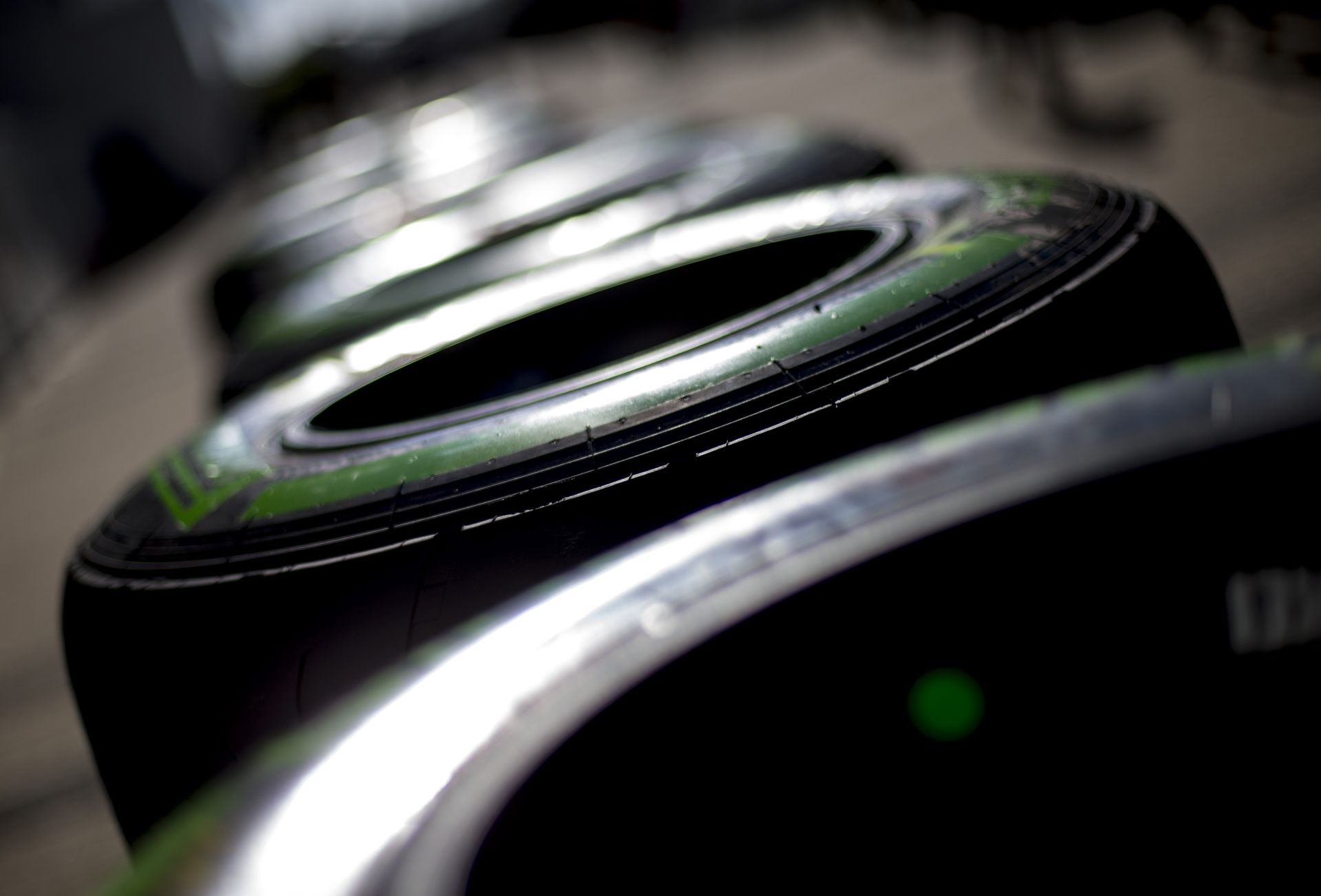 A Pirelli még nem írta alá az új F1-es szerződését - a tesztautókból válogatnak!