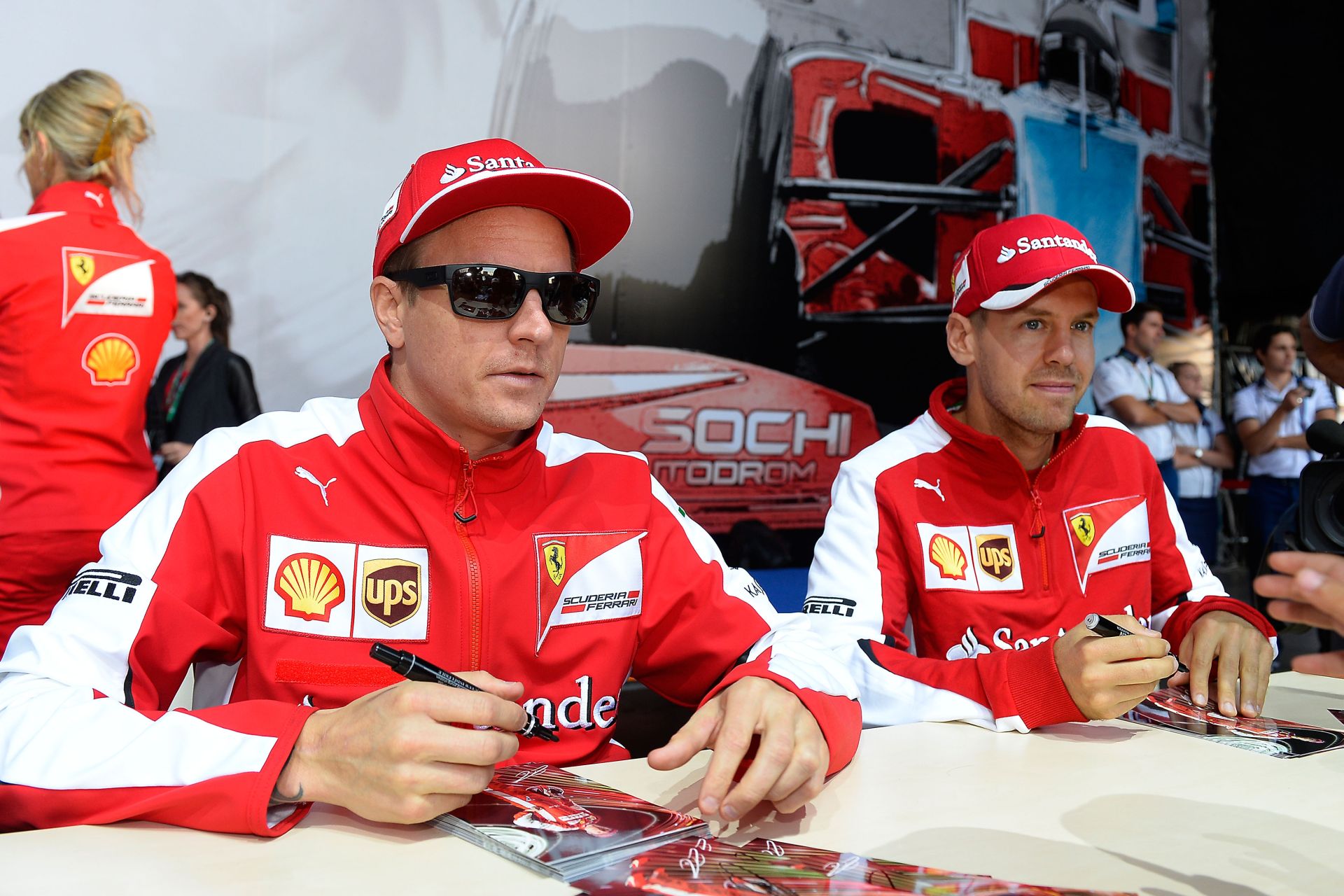 Räikkönen nem haragszik Vettelre az első kanyaros incidens miatt!