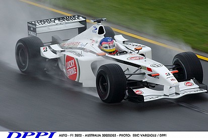 2002-ben még így szólt a Forma-1: Villeneuve az Ausztrál Nagydíjon