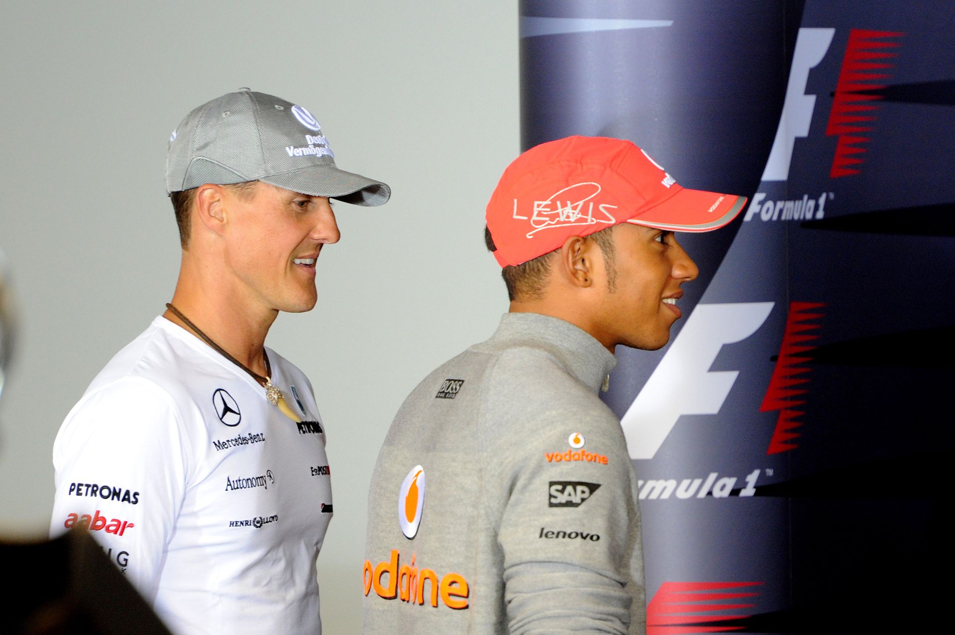 A Forma-1-es csapatfőnökök döntöttek: Schumi és Hamilton a legjobbak!