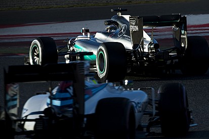 Hamilton és Rosberg is boldog, hogy agyonverte a mezőnyt Ausztráliában