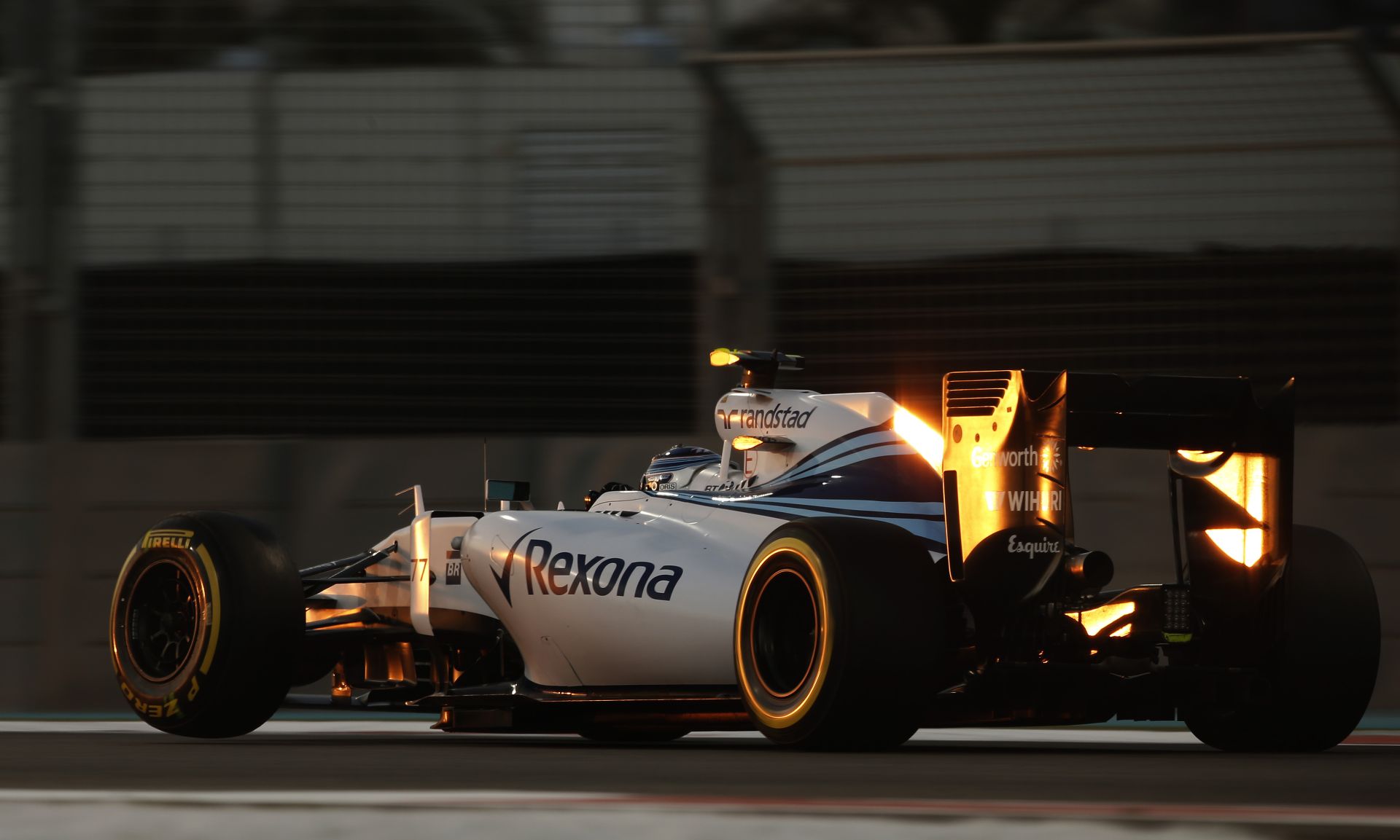 A Williams és a Mercedes pénteken, Silverstone-ban leplezi le 2016-os autóit!