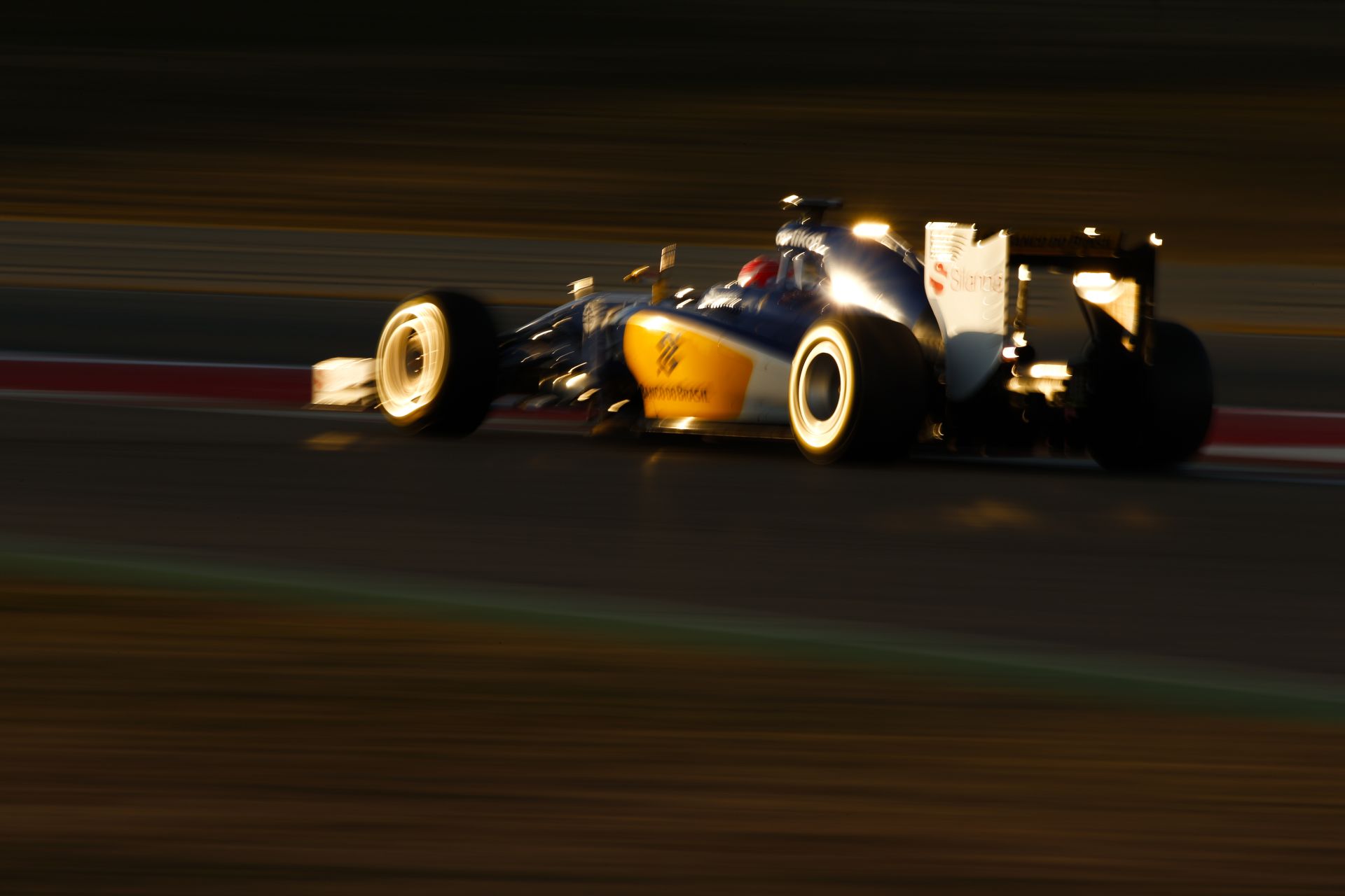 Új fotók érkeztek az F1-es téli teszt helyszínről: Ferrari, Williams, Red Bull, Haas…