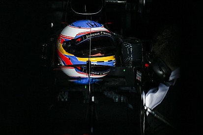 Csalódás és fejlődés egyszerre volt a McLarennél, mondja Alonso és a Honda