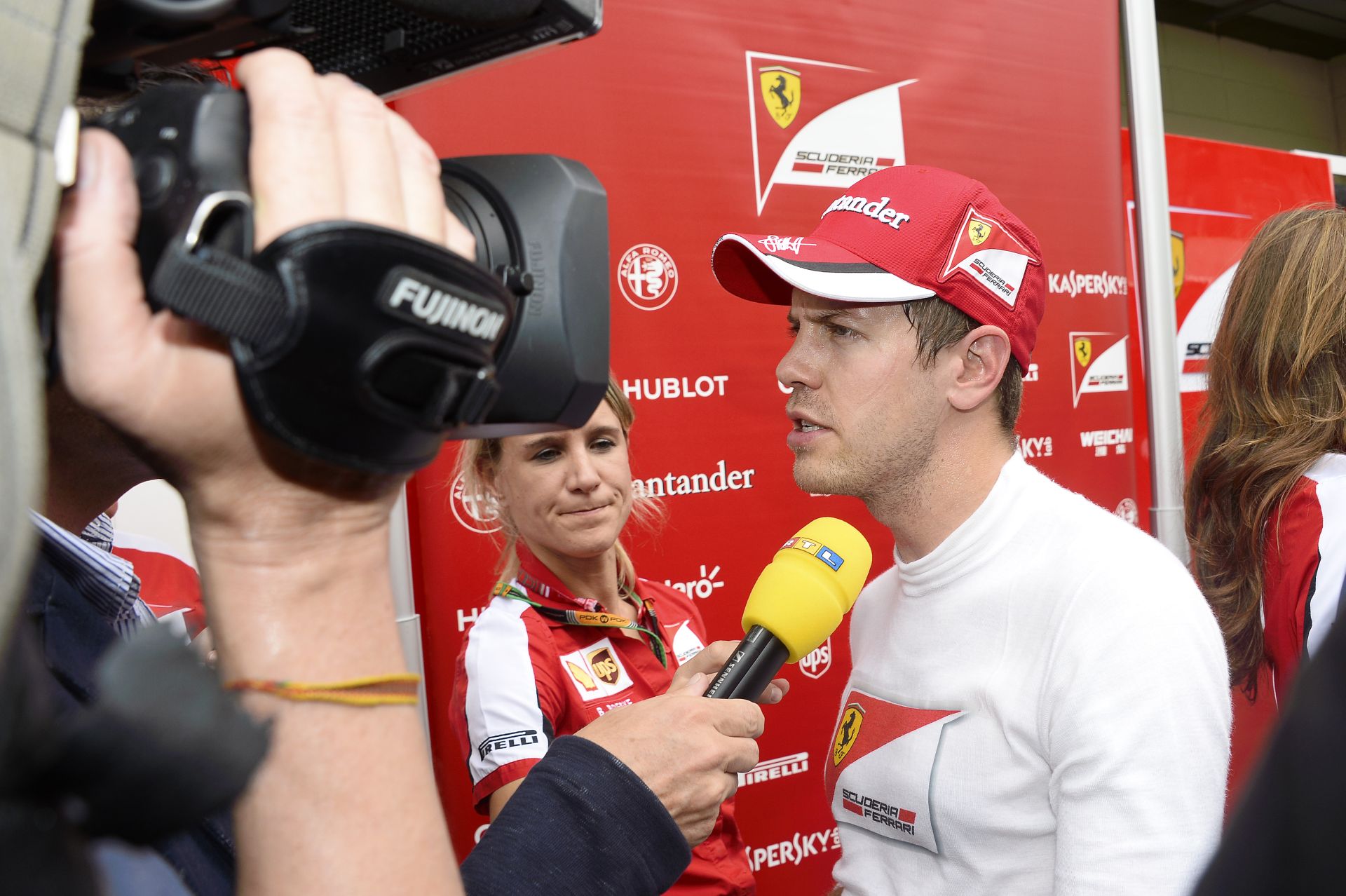 Vettel: „Sajnos itt Abu Dhabiban is gyorsak a Mercedesek…”