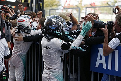 Rosberg jó pilóta, csak fél Hamiltontól