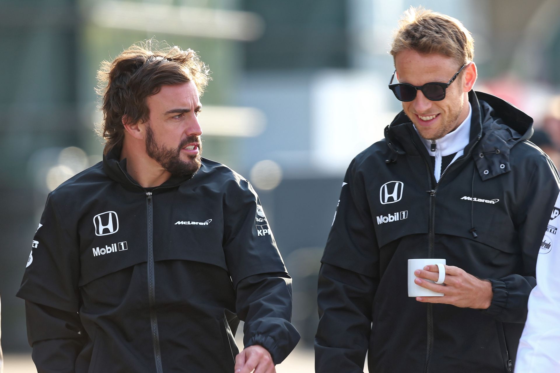 Button és Alonso is csak áradozni tud az Orosz Nagydíjról: ez most komoly?